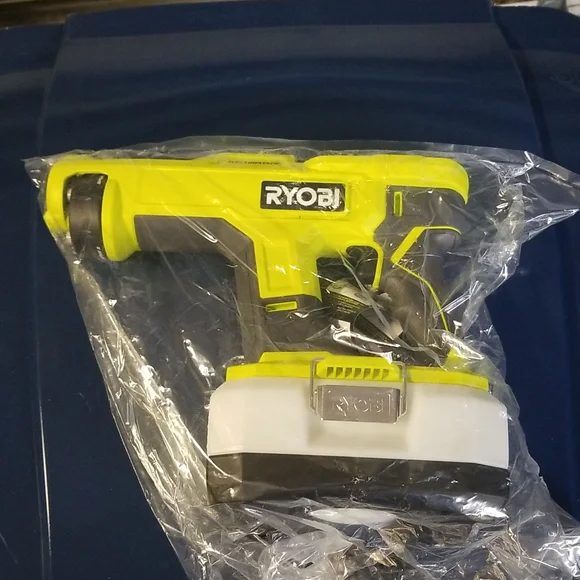 18v Ryobi Sanitizing Sprayer - Picture 3 of 12